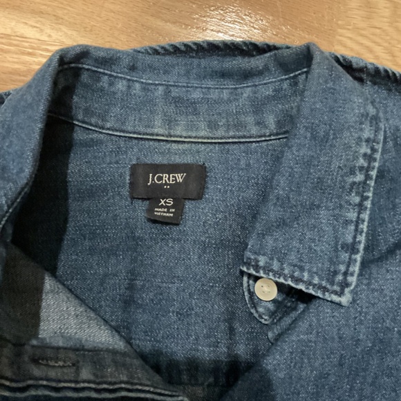 J Crew Factory Denim Button Down Shirt Size XS - Picture 3 of 7